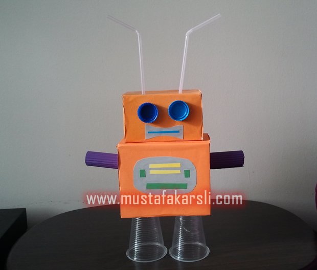 Kartondan Robot